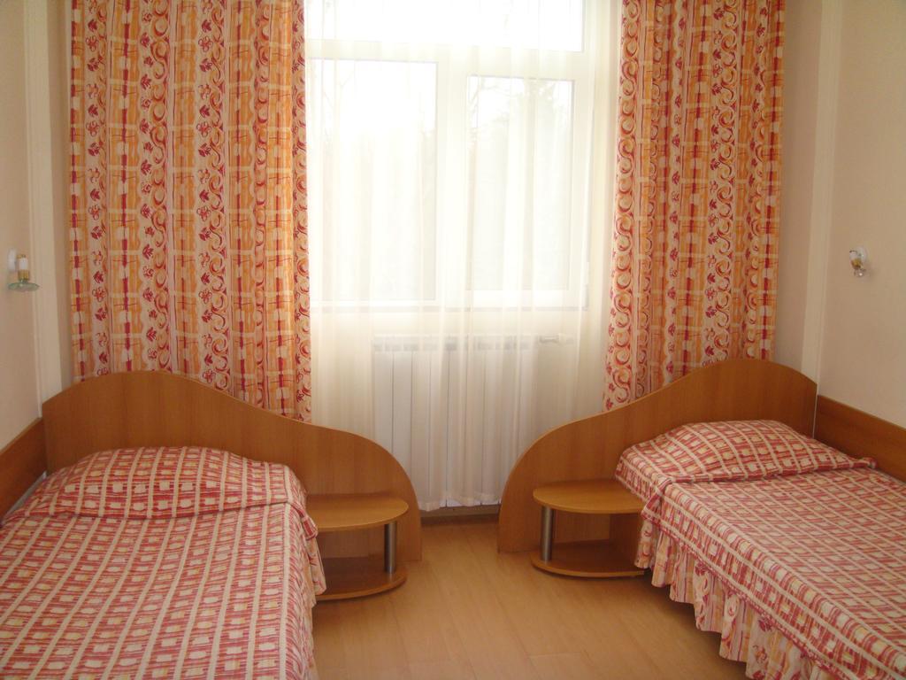 Балнеохотел "Люляци" Vrabtsite Oda fotoğraf